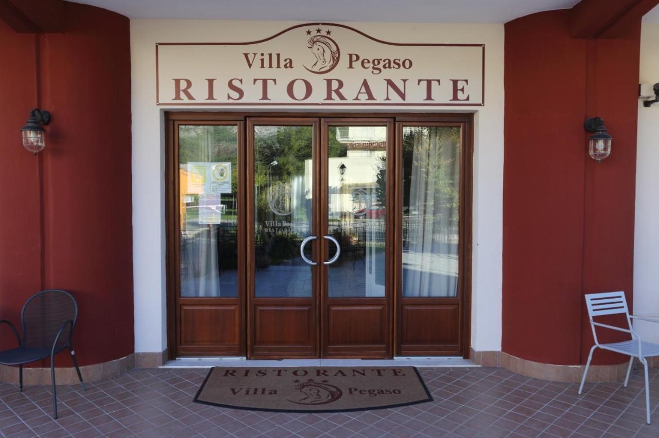 Hotel Ristorante Villa Pegaso San Pietro Infine Luaran gambar