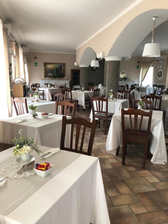 Hotel Ristorante Villa Pegaso San Pietro Infine Luaran gambar